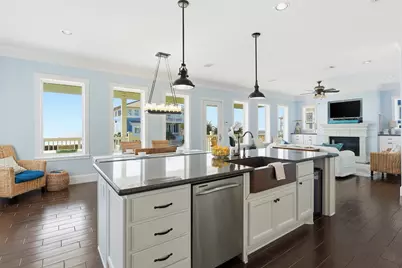 11622 Beachside, Galveston, TX 77554 - Photo 8