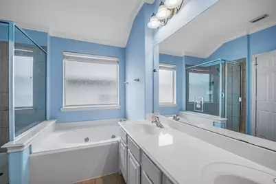 75 N Spinning Wheel Circle, The Woodlands, TX 77382 - Photo 24