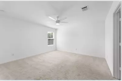 204 Houston Avenue, Angleton, TX 77515 - Photo 18