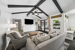 7807 Overbrook Ln, Houston, TX 77063 - Photo 8