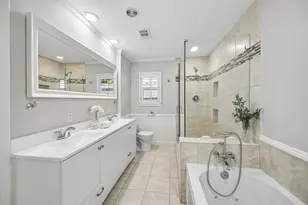 7807 Overbrook Ln, Houston, TX 77063 - Photo 18