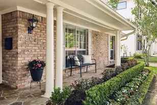 7807 Overbrook Ln, Houston, TX 77063 - Photo 28