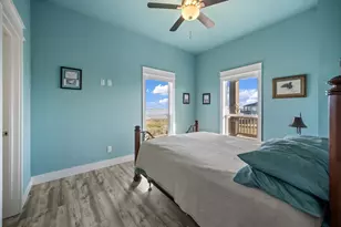 1042 N Margaret Rd, Gilchrist, TX 77617 - Photo 6