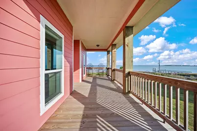 1042 N Margaret Road, Gilchrist, TX 77617 - Photo 24