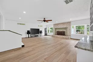 17125 County Rd 127, Pearland, TX 77581 - Photo 10