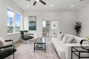 4710 Thornton Views Rd, Houston, TX 77018 - Photo 12