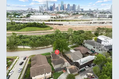 2108 White Oak Drive, Houston, TX 77009 - Photo 2