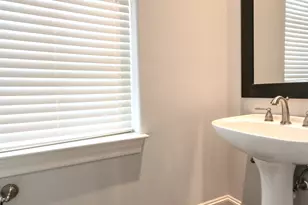 2037 Fannin Station N, Houston, TX 77045 - Photo 22