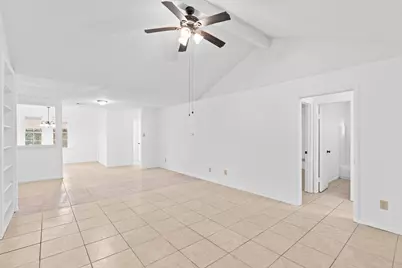 10102 Valley Breeze Drive, Houston, TX 77078 - Photo 12