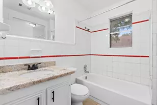 10102 Valley Breeze Dr, Houston, TX 77078 - Photo 22