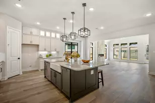17218 Blooming Suzans Ln, Conroe, TX 77302 - Photo 8