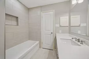 12751 Huntingwick Dr, Houston, TX 77024 - Photo 22