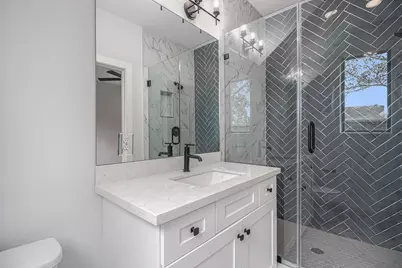 503 E 34th Street, Houston, TX 77018 - Photo 24