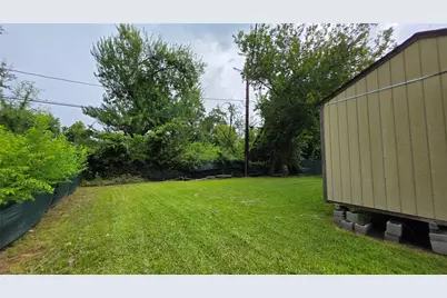 1075 Marjorie Street, Houston, TX 77088 - Photo 18