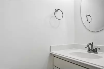 5817 Valley Forge Dr #90, Houston, TX 77057 - Photo 6