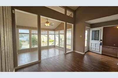 33 April Point North Drive, Montgomery, TX 77356 - Photo 4