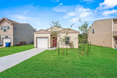 2537 18th Street, Hempstead, TX 77445 - Photo 2