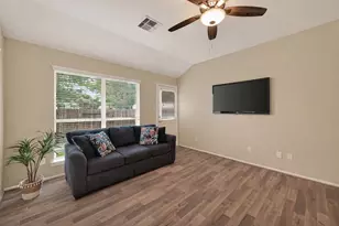 19410 Cypress Rose Ct, Katy, TX 77449 - Photo 4