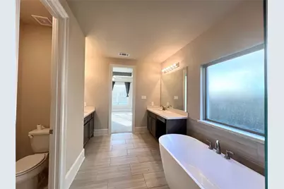 15815 Sunlit Falls Drive, Humble, TX 77346 - Photo 20