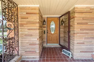 3830 Linkwood Dr, Houston, TX 77025 - Photo 4