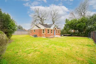 716 Kelley St, Houston, TX 77009 - Photo 2