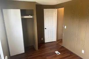 428 15th St, Dickinson, TX 77539 - Photo 8