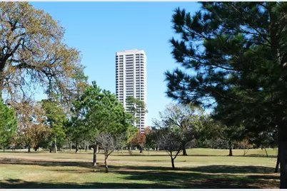 1701 Hermann Drive #5B, Houston, TX 77004 - Photo 16