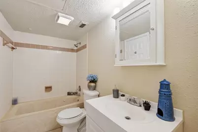 3663 Nasa Parkway #403, Seabrook, TX 77586 - Photo 22