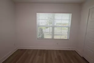 13913 Baikal Mnr Dr, Santa Fe, TX 77510 - Photo 22