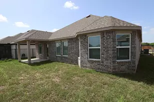 13913 Baikal Mnr Dr, Santa Fe, TX 77510 - Photo 10