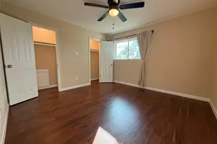 318 Big Hollow Ln, Houston, TX 77042 - Photo 24