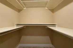 318 Big Hollow Ln, Houston, TX 77042 - Photo 14