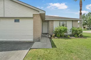 9927 Jademont Ln, Houston, TX 77070 - Photo 2