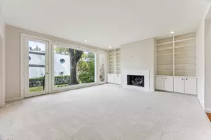 10 S Briar Hollow Ln, Houston, TX 77027 - Photo 10