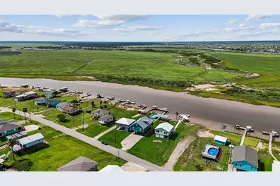 1868 County Road 201, Sargent, TX 77414 - Photo 30