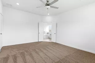 13318 Hayden Peak Dr, Iowa Colony, TX 77583 - Photo 32
