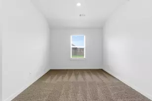 13318 Hayden Peak Dr, Iowa Colony, TX 77583 - Photo 28