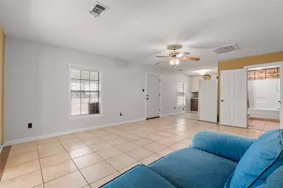 7108 E Hunter Drive, Hitchcock, TX 77563 - Photo 8
