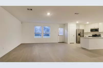 15254 Abella Drive, Conroe, TX 77316 - Photo 4