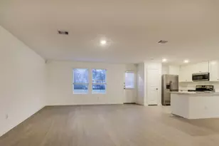 15254 Abella Dr, Conroe, TX 77316 - Photo 4