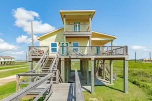 2032 Bluewater Hwy, Surfside Beach, TX 77541 - Photo 40