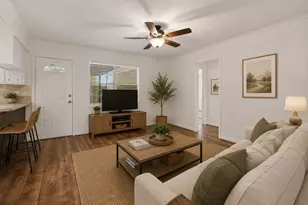 2717 Hillshire Dr, Deer Park, TX 77536 - Photo 8
