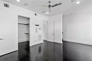 5228 Maxie St, Houston, TX 77007 - Photo 16