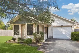 12046 Westlock Dr, Tomball, TX 77377 - Photo 2