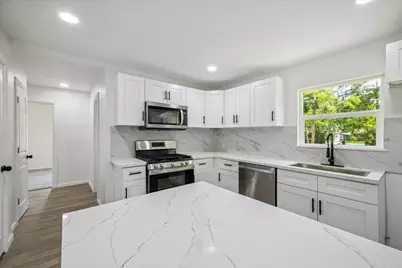 5614 El Buey Way, Houston, TX 77017 - Photo 12
