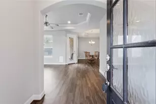 12215 Forest Villas Ln, Conroe, TX 77304 - Photo 4