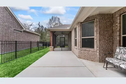 12215 Forest Villas Lane, Conroe, TX 77304 - Photo 22
