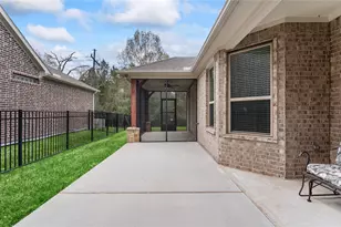 12215 Forest Villas Ln, Conroe, TX 77304 - Photo 22