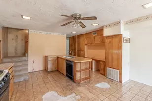 13119 Live Oak Ln, Old River Winfree, TX 77535 - Photo 12