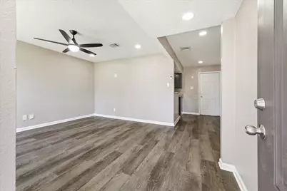 12227 Pompton Drive, Houston, TX 77089 - Photo 2